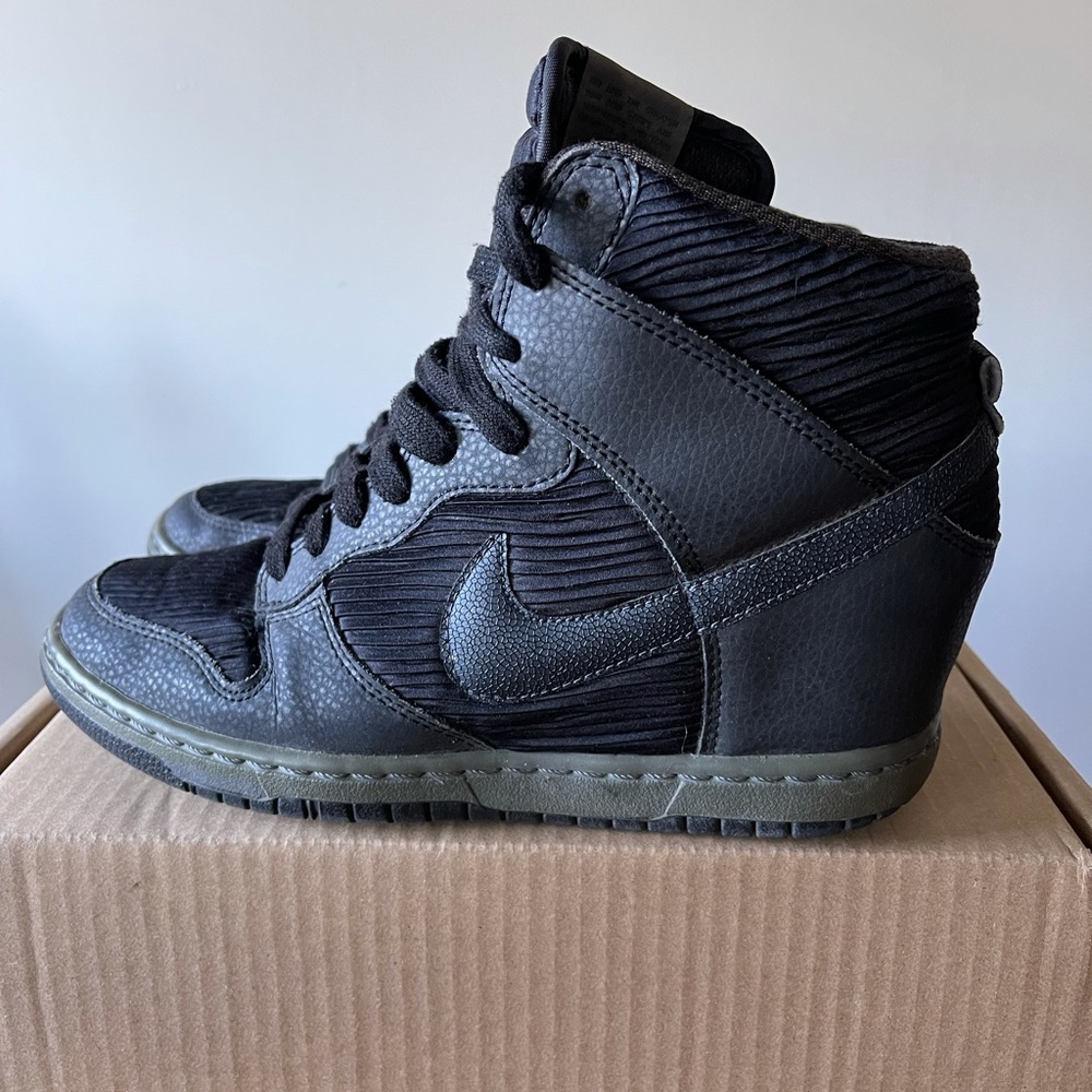 Nike Dunk Sky Hi sneakers sz 8
